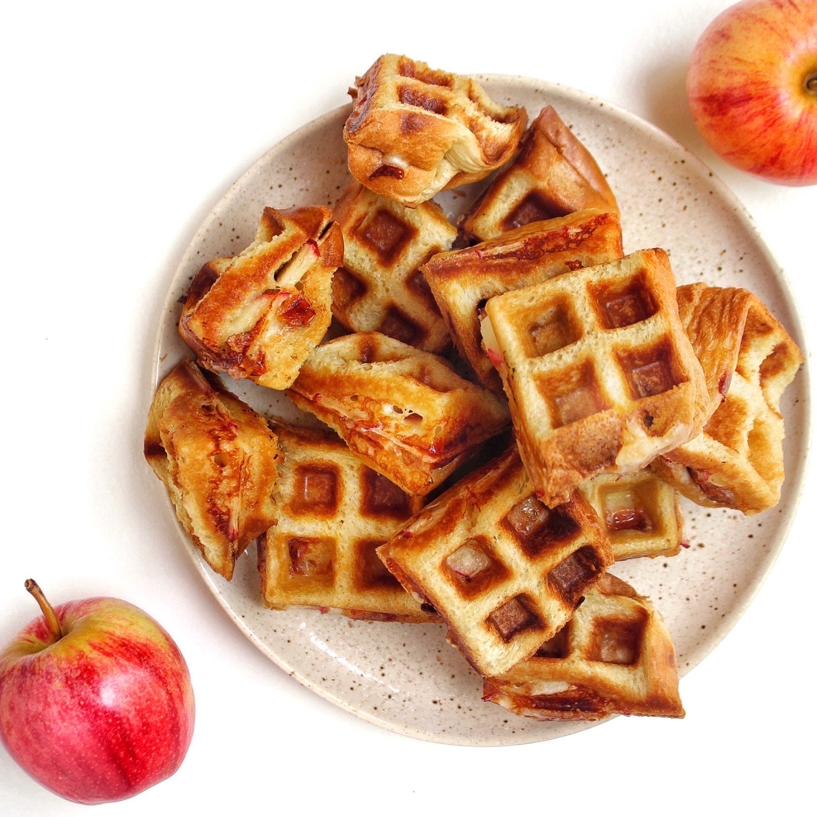 5 Minute Bourbon Apple Breakfast Sandwich recipe image