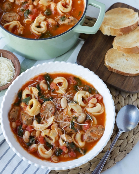 Tuscan Tortellini Soup recipe image
