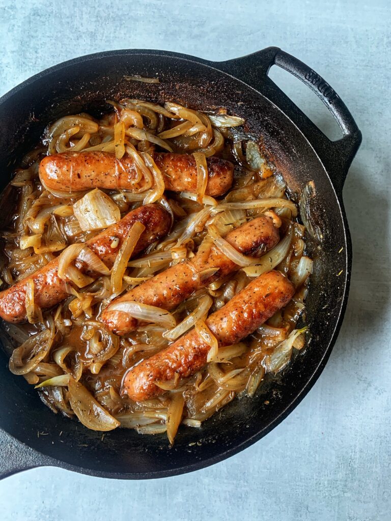 Chicken Beer Brats & Onions - Gilbert's Craft Sausages